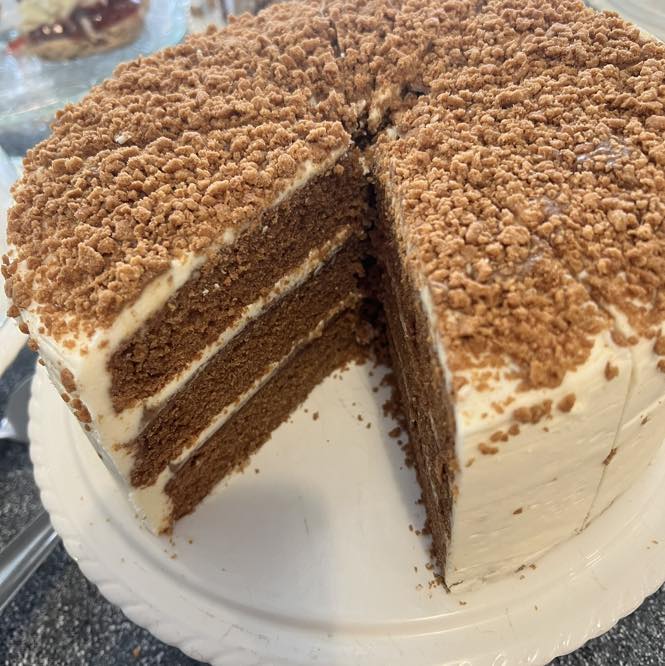 black rocks cabin cake